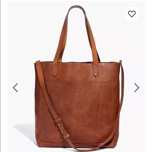 Madewell Medium Transport Tote in English Saddle
